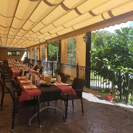 Palacio Del Conde De Rebolledo Hotel