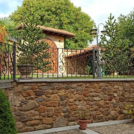 Palacio Del Conde De Rebolledo Villaviciosa de la Ribera