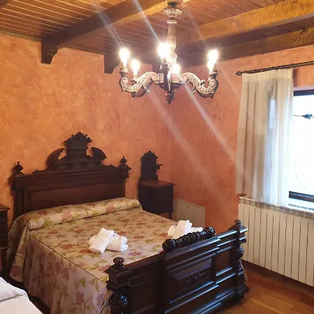 Hotel Palacio Del Conde De Rebolledo 3*