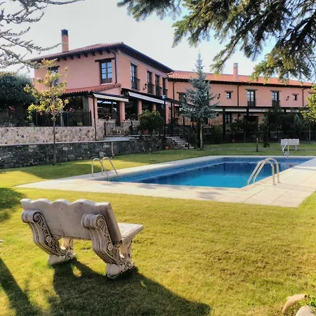 Palacio Del Conde De Rebolledo Villaviciosa de la Ribera